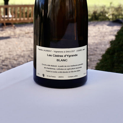 "Les Cèdres du Château d'Ygrande", vin rouge Pinot Noir
